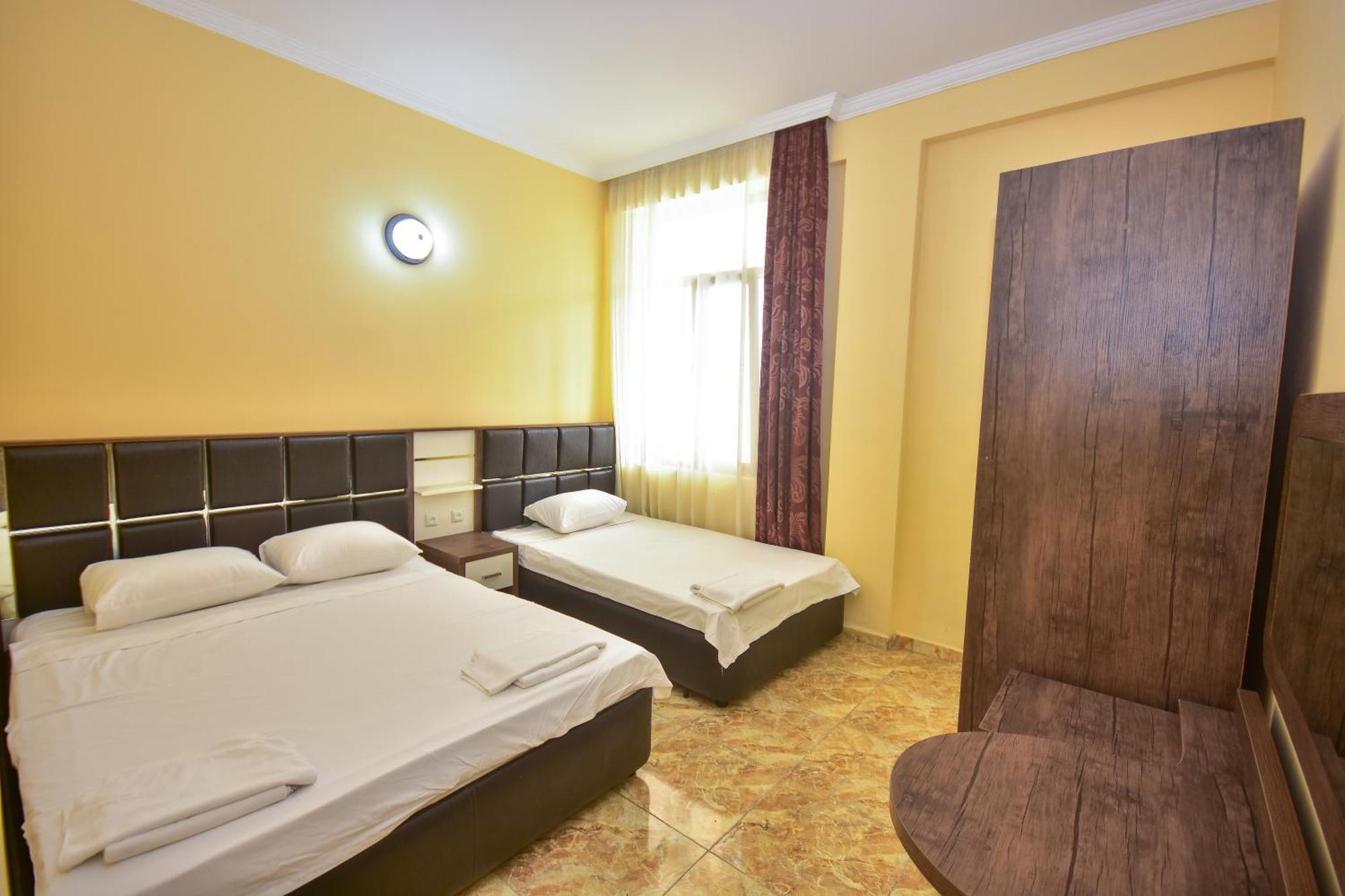 Family Apartments In Батуми Экстерьер фото